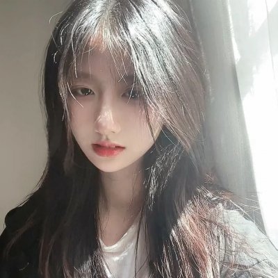 半城明媚半城雨第一季